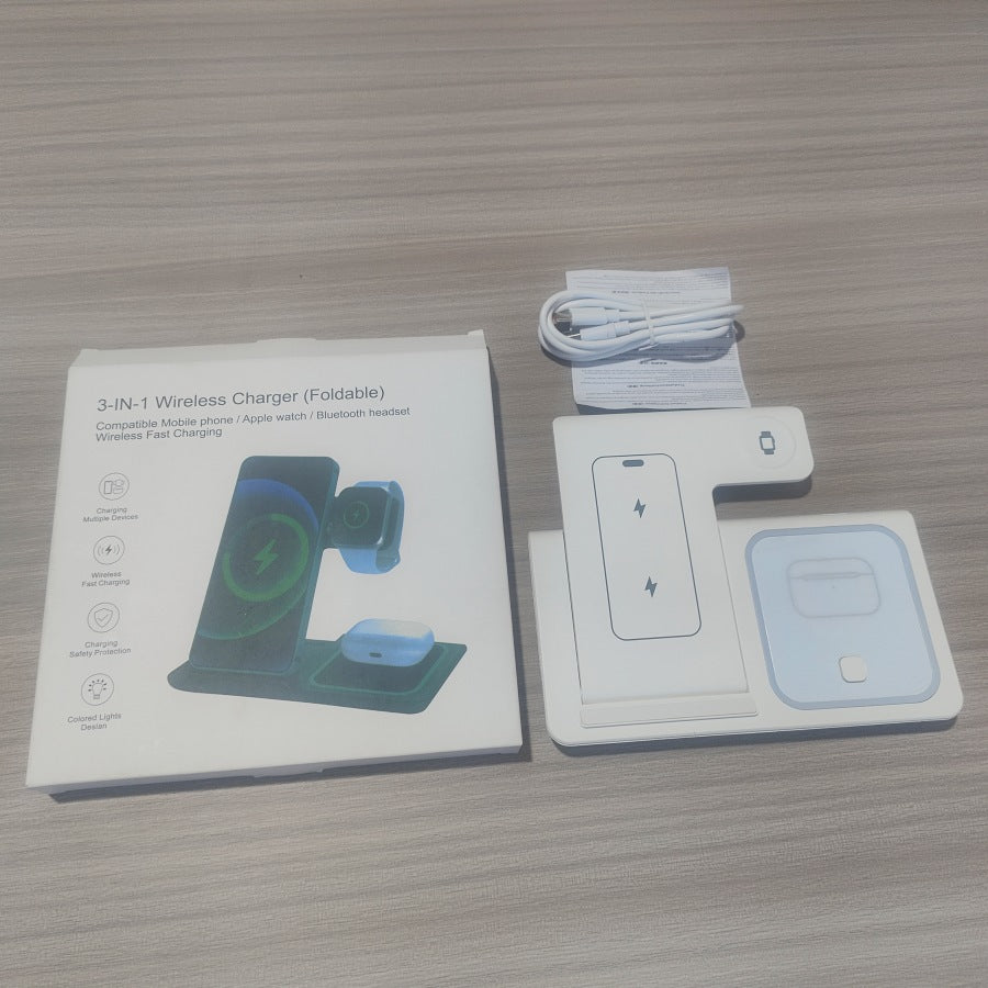 15W Foldable 3-in-1 Wireless Charger - USB-C port and cable included